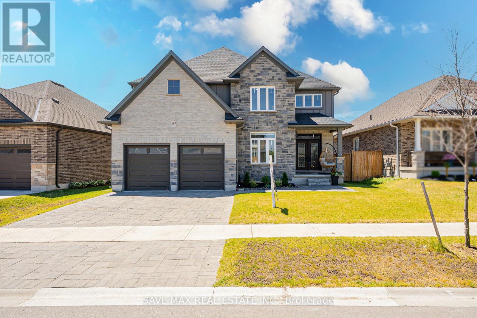 187 BOARDWALK WAY - 4