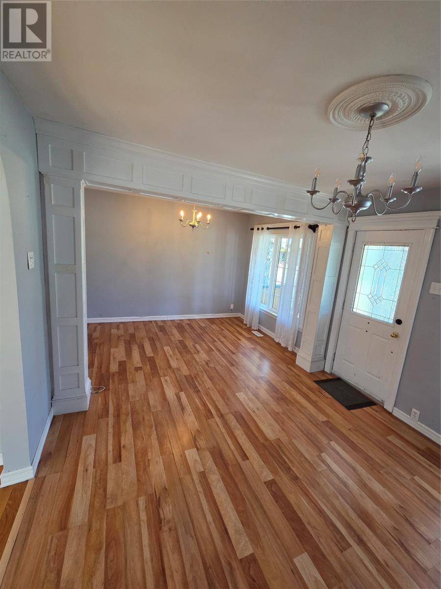 710 Main Road - 15