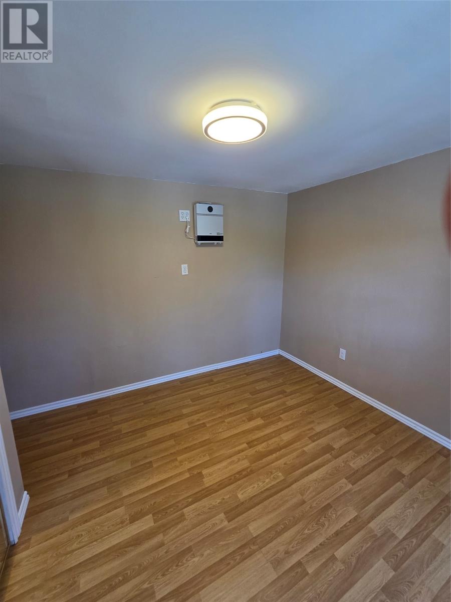 710 Main Road - 19