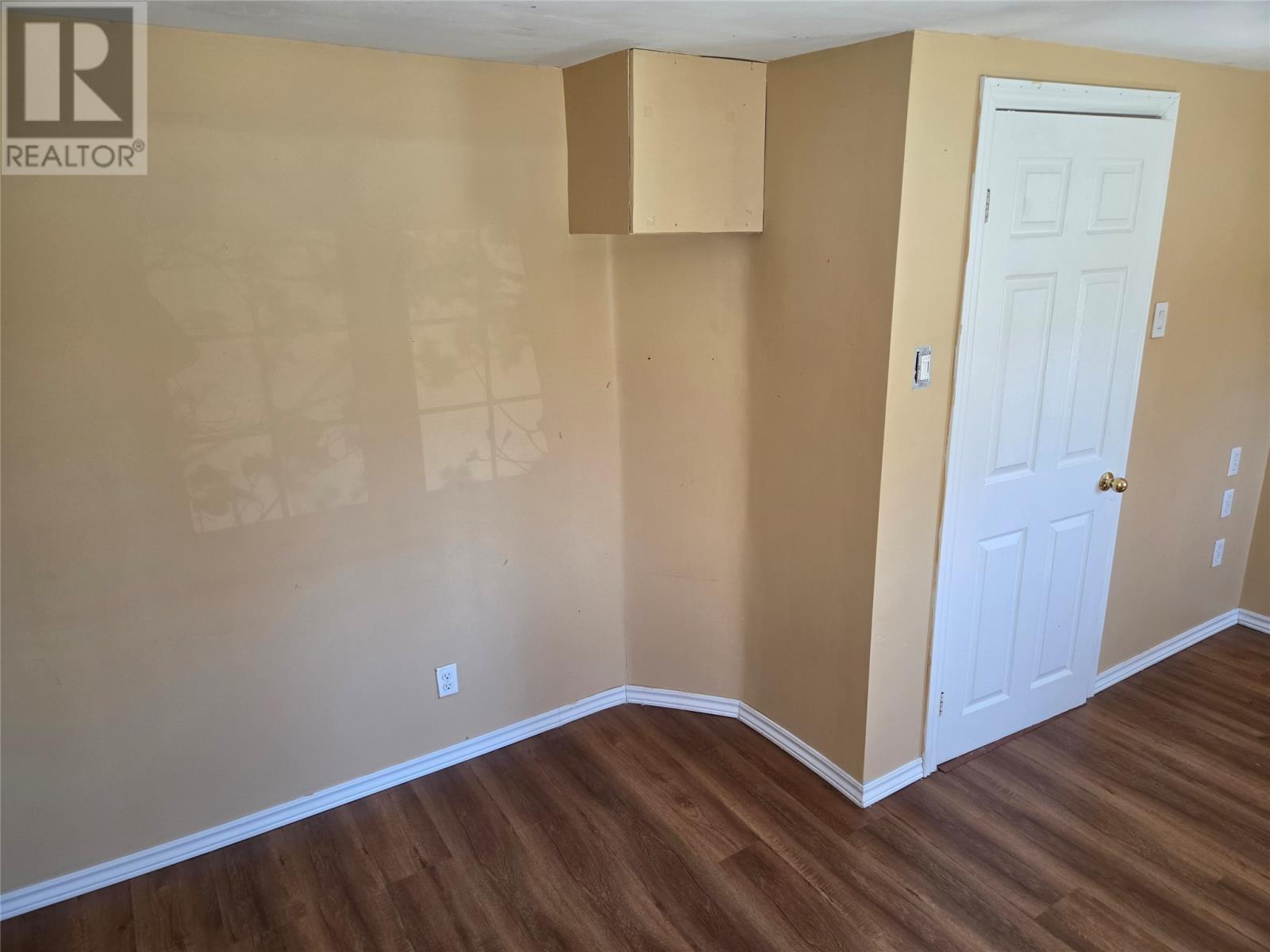 710 Main Road - 23