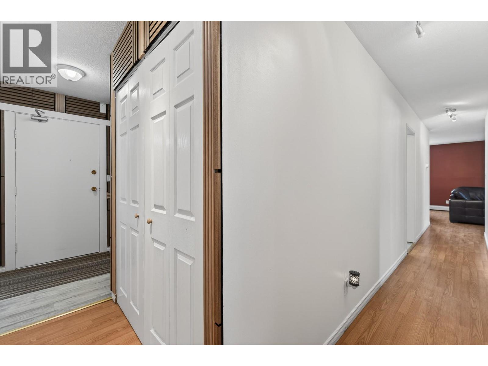 #311 3608 27 Avenue - 19