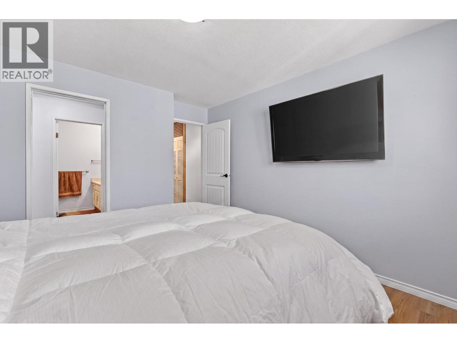 #311 3608 27 Avenue - 13