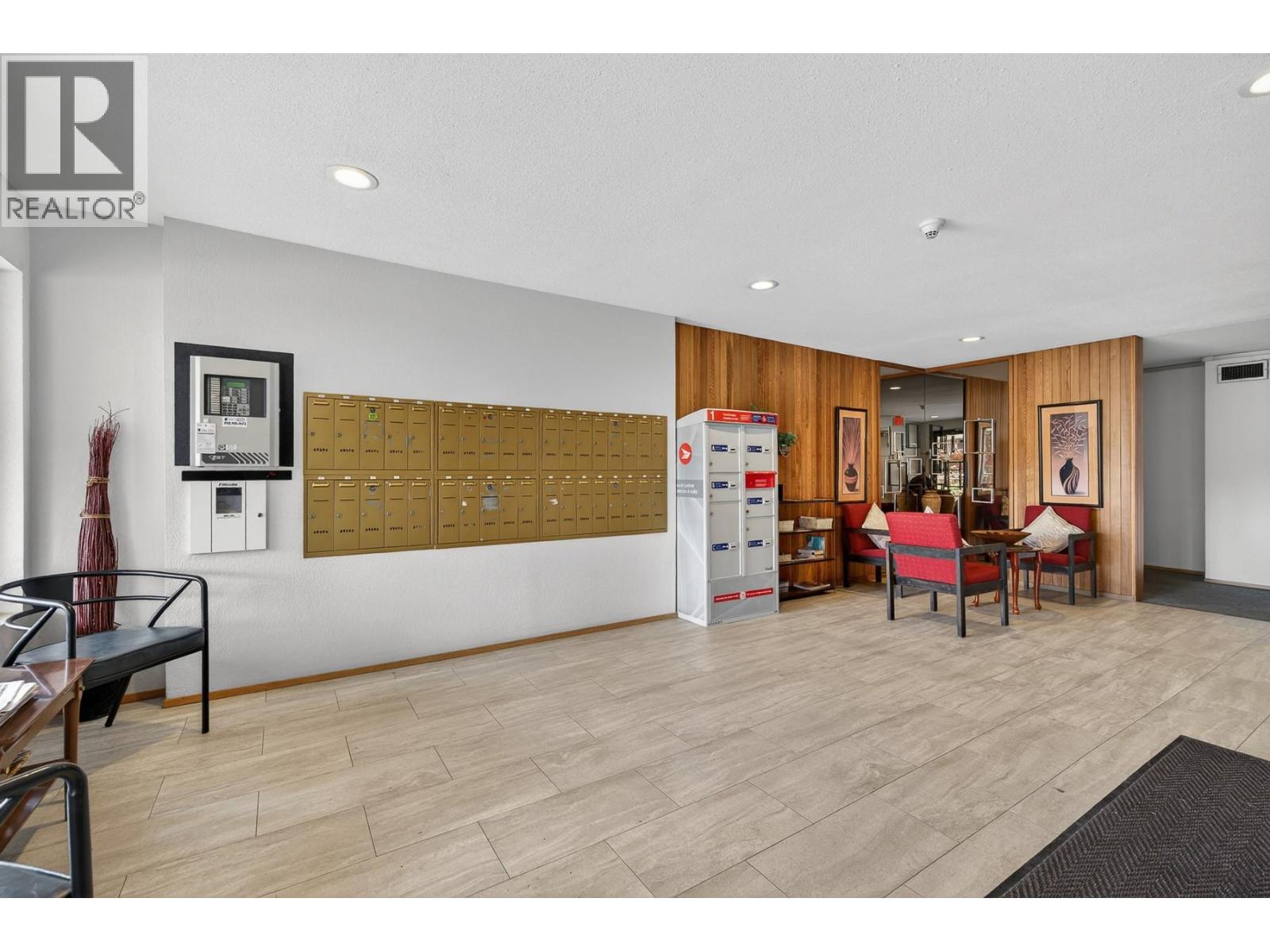 #311 3608 27 Avenue - 28