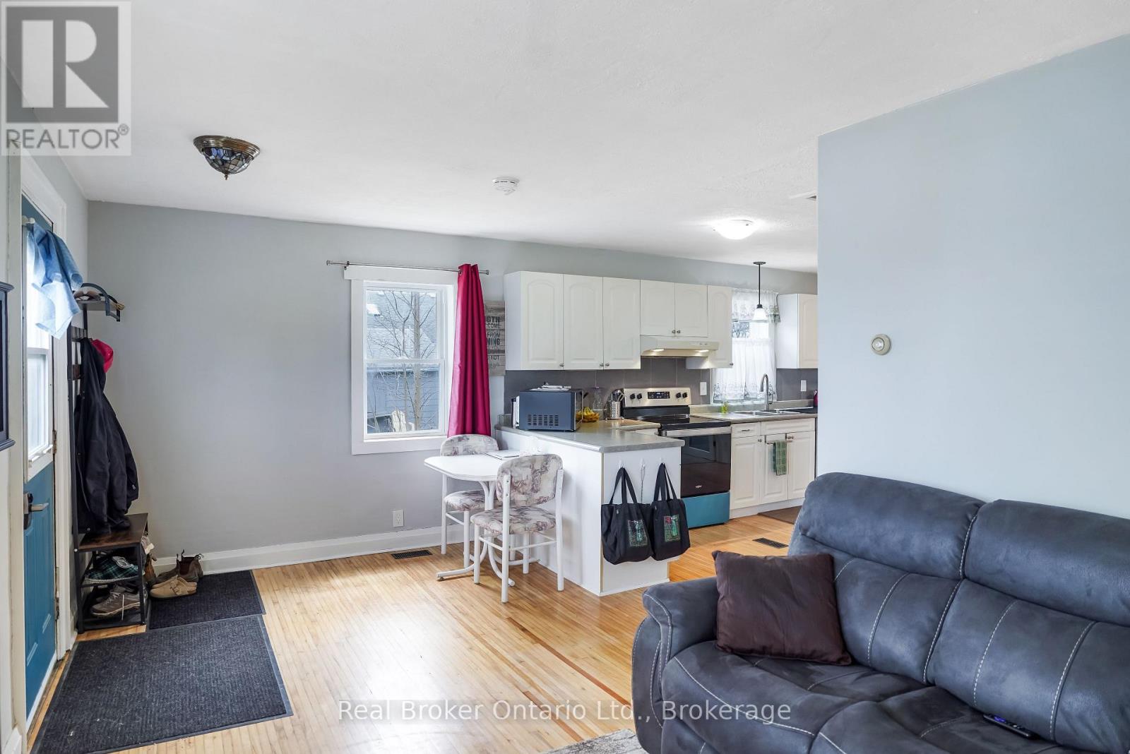 397 27TH STREET W - 13