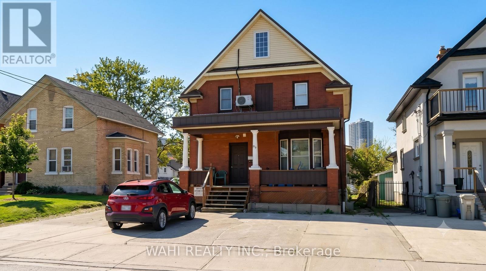 209 BREITHAUPT STREET - 1