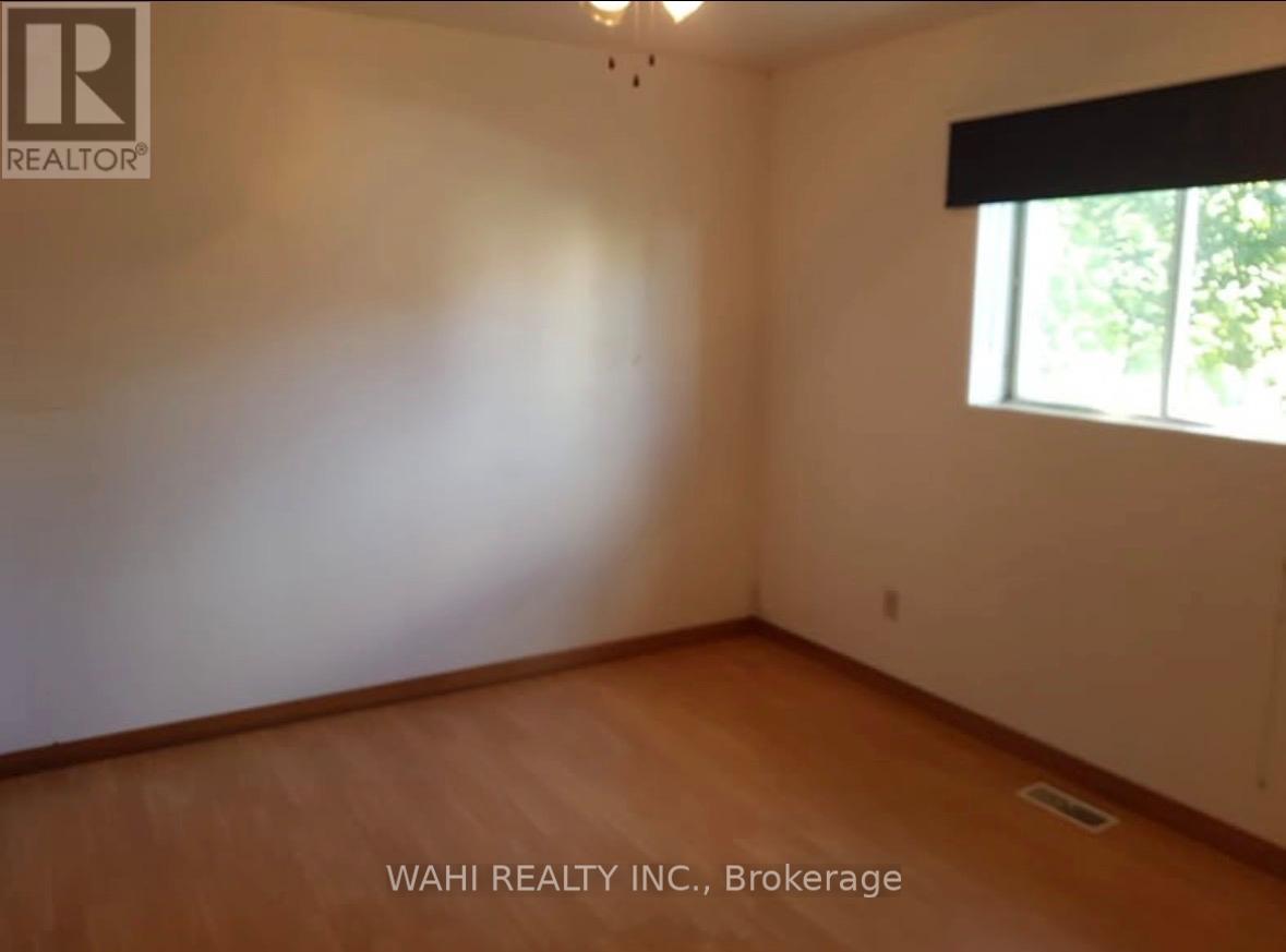 209 BREITHAUPT STREET - 18