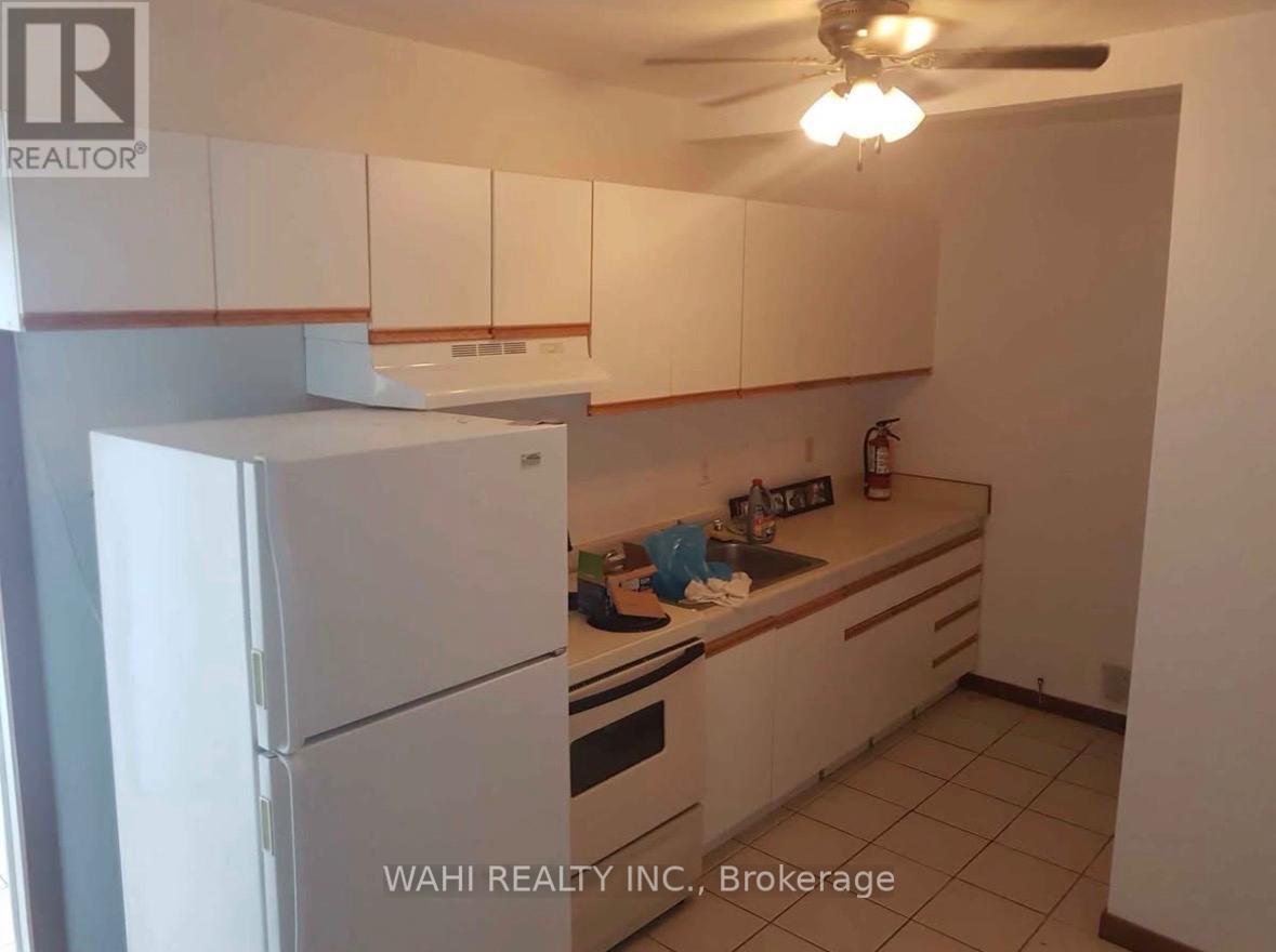 209 BREITHAUPT STREET - 5