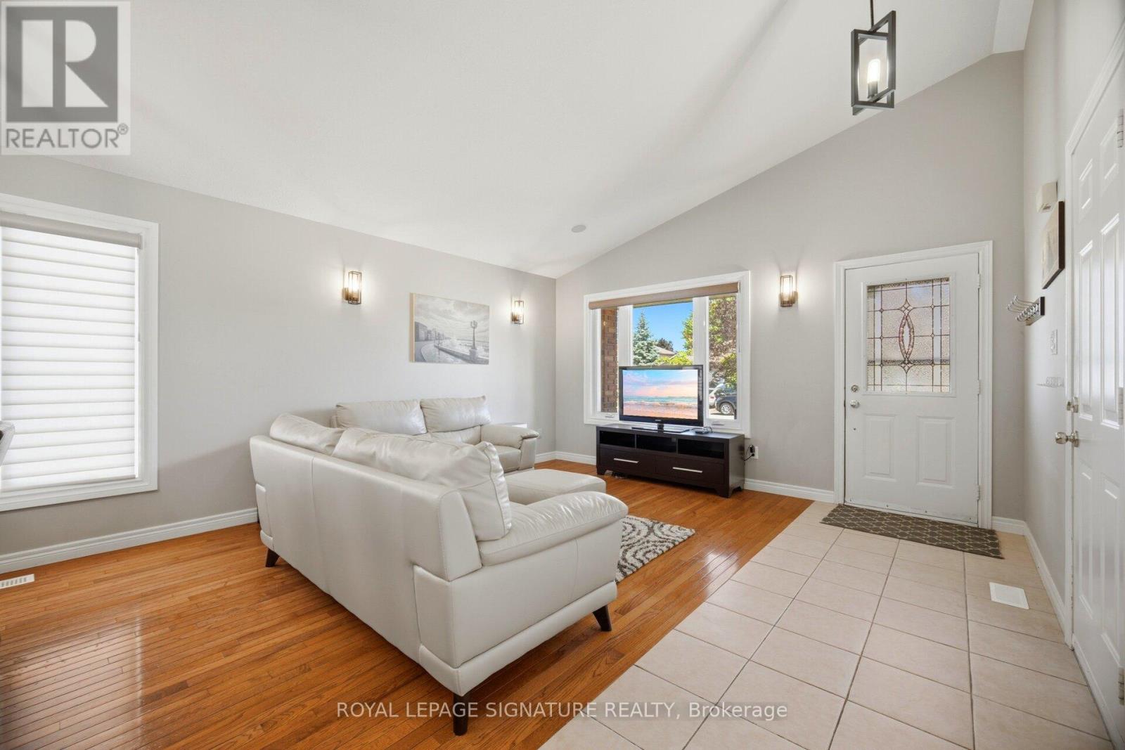 5122 MEADOWOOD LANE - 8