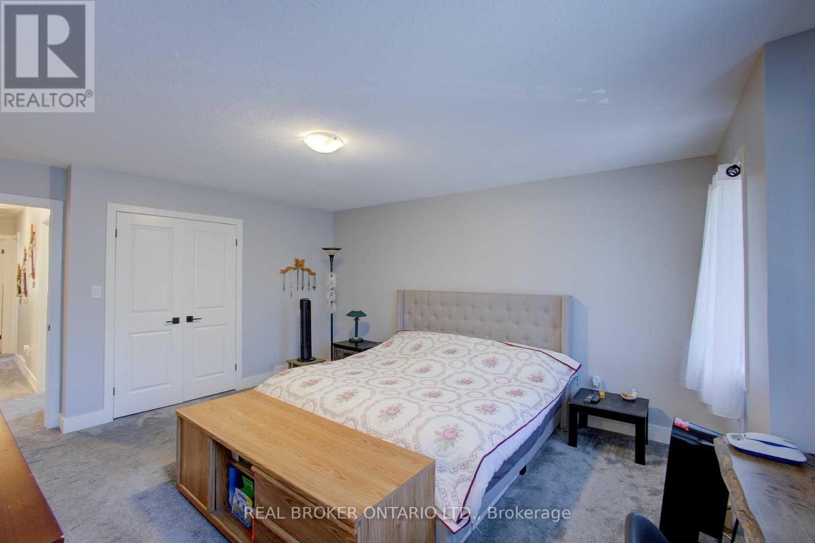 123 EGAN AVENUE - 18