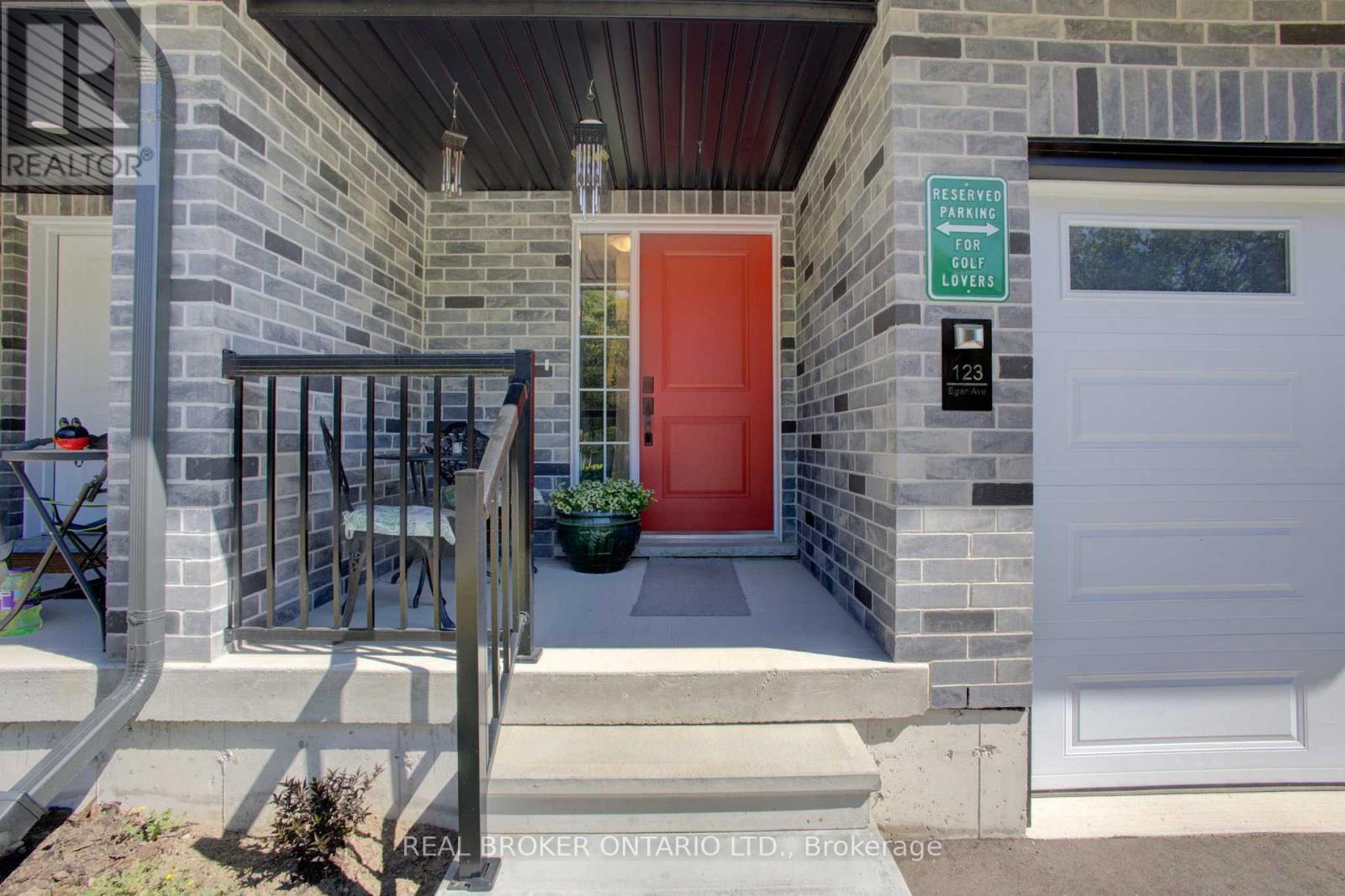 123 EGAN AVENUE - 4