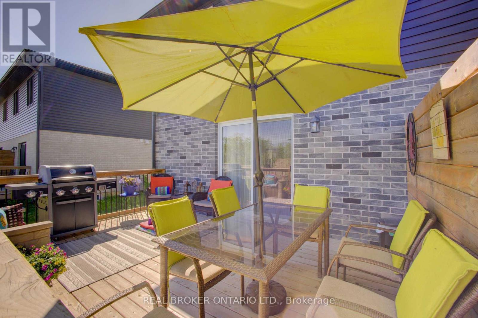 123 EGAN AVENUE - 5