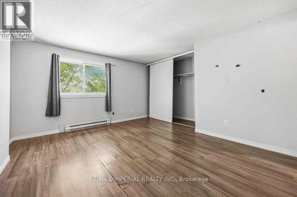 #301 42 HAMPTON AVENUE - 9
