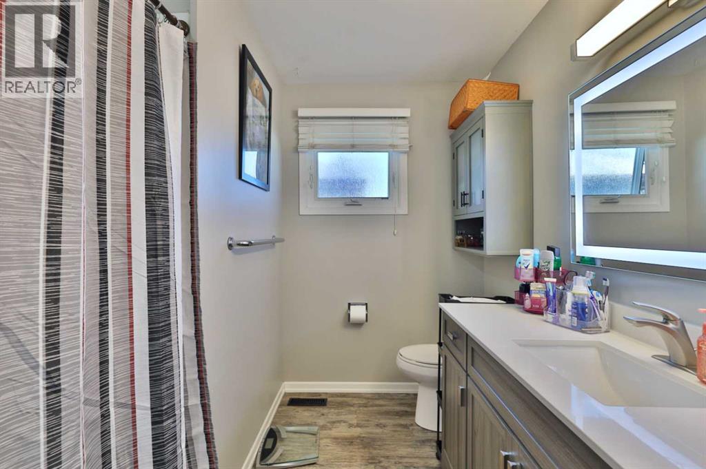229 Parkview Dr — photo 14
