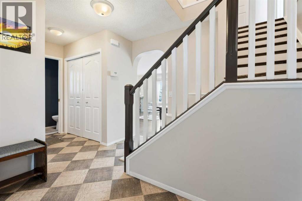 191 Edgebrook Rise NW - photo 5