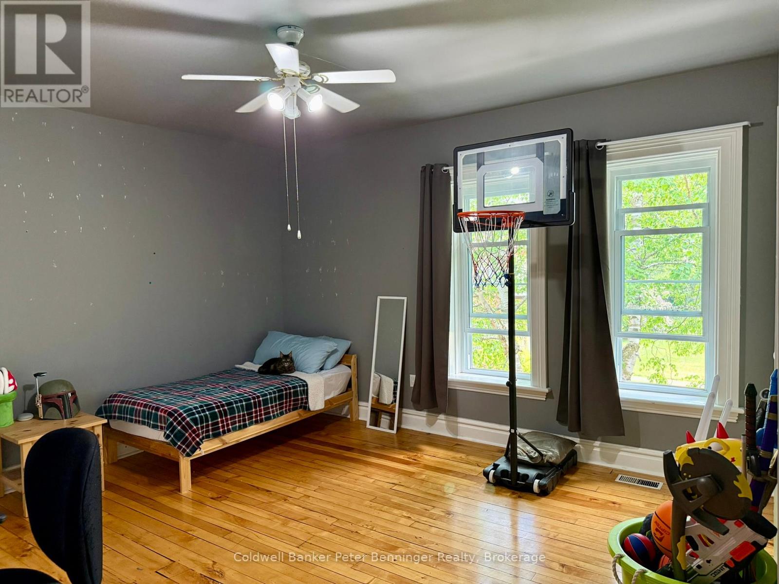 612 COLBORNE STREET - 16