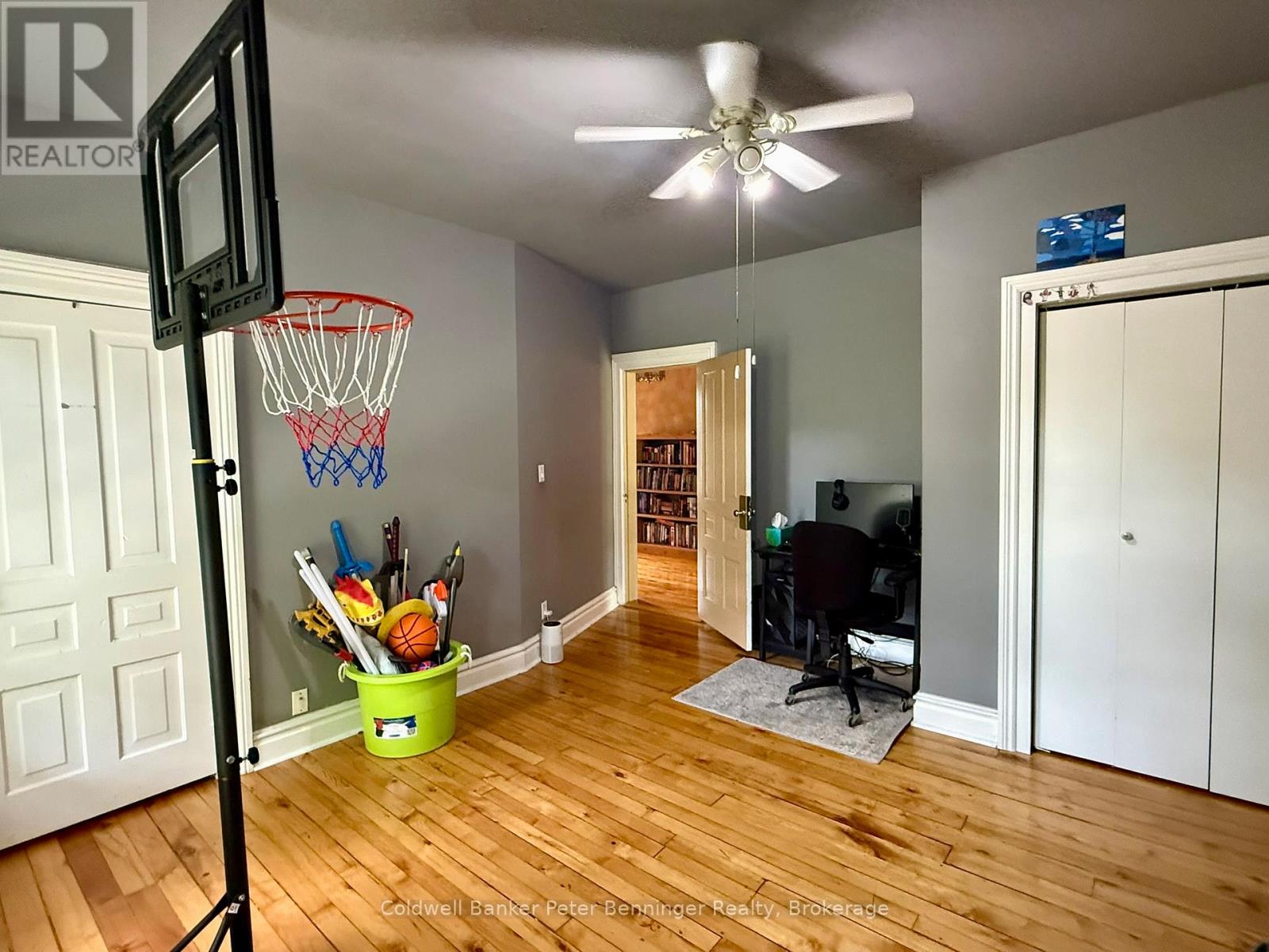 612 COLBORNE STREET - 17
