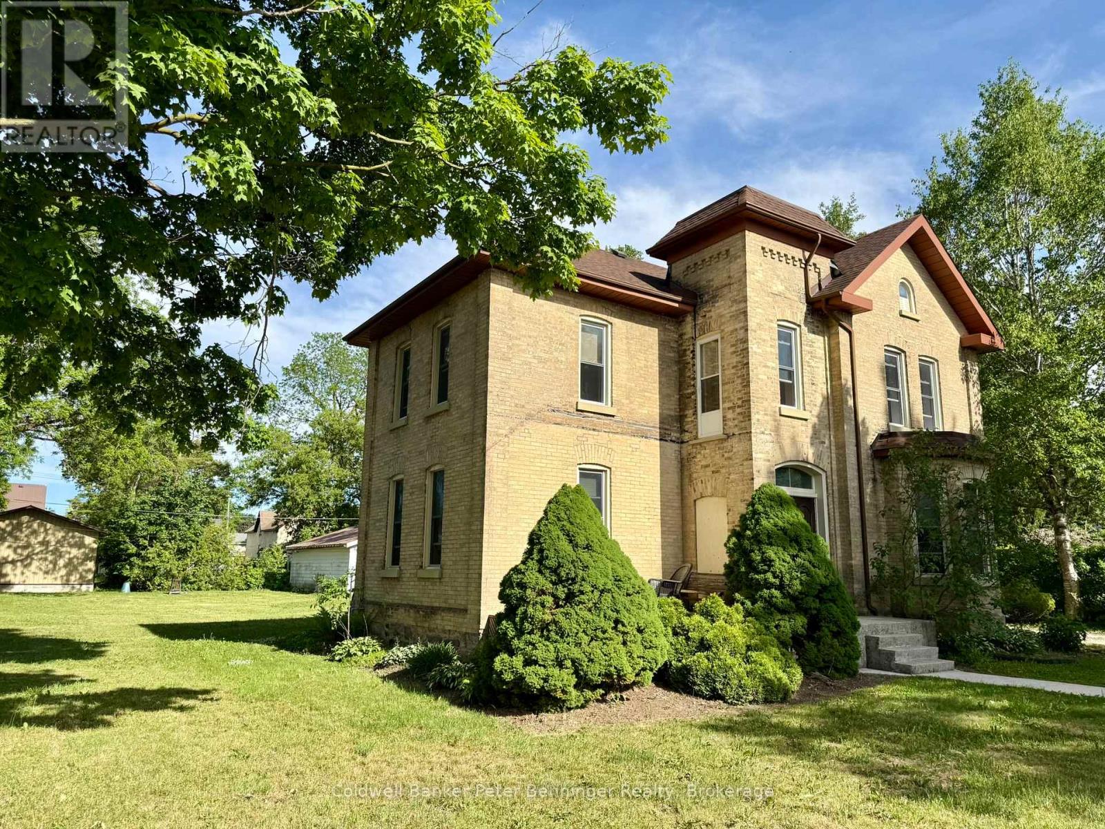 612 COLBORNE STREET - Image 3