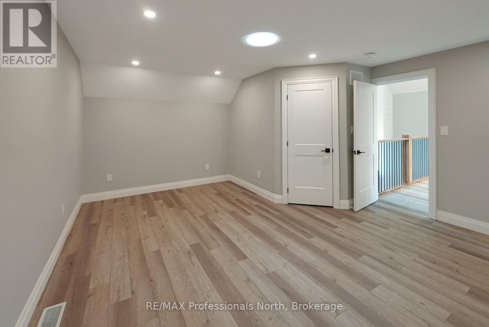 1677 HOSPITALITY ROAD - Image 32