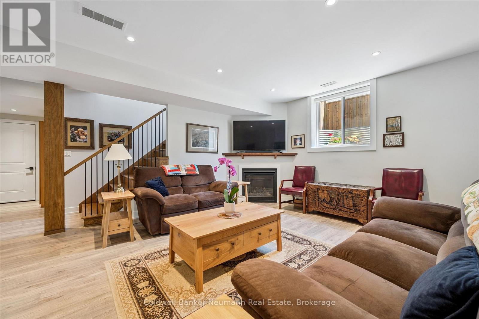 839 WATSON ROAD S - Image 26