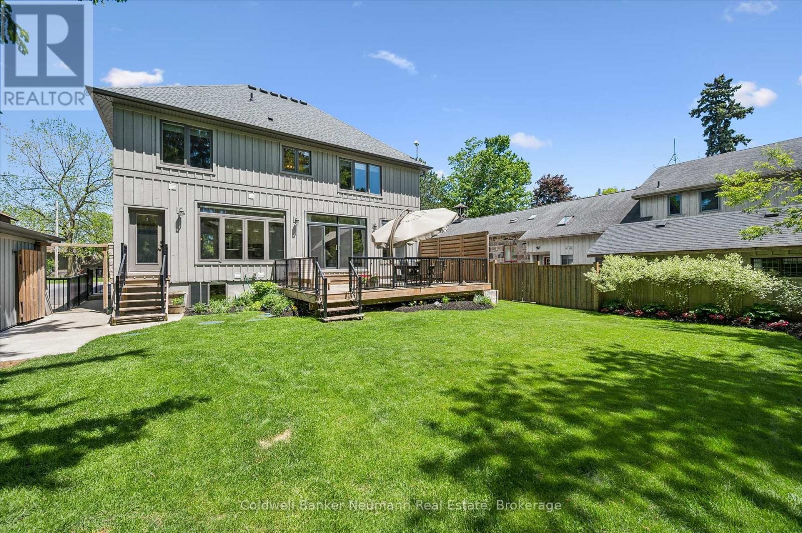 839 WATSON ROAD S - Image 36