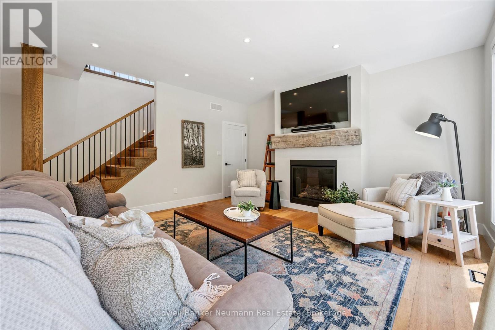 839 WATSON ROAD S - Image 6
