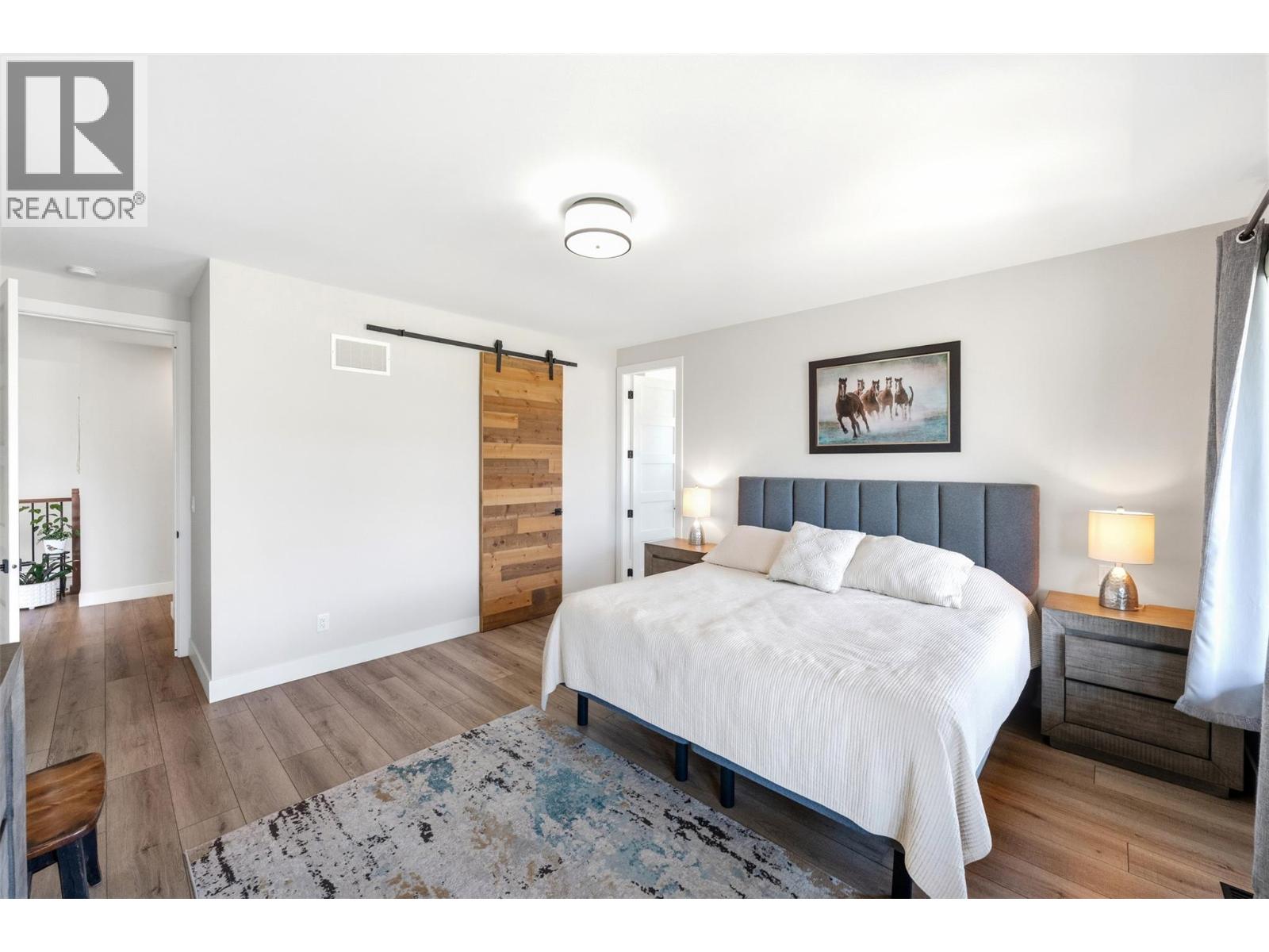 3803 TORREY PINES Drive, Osoyoos