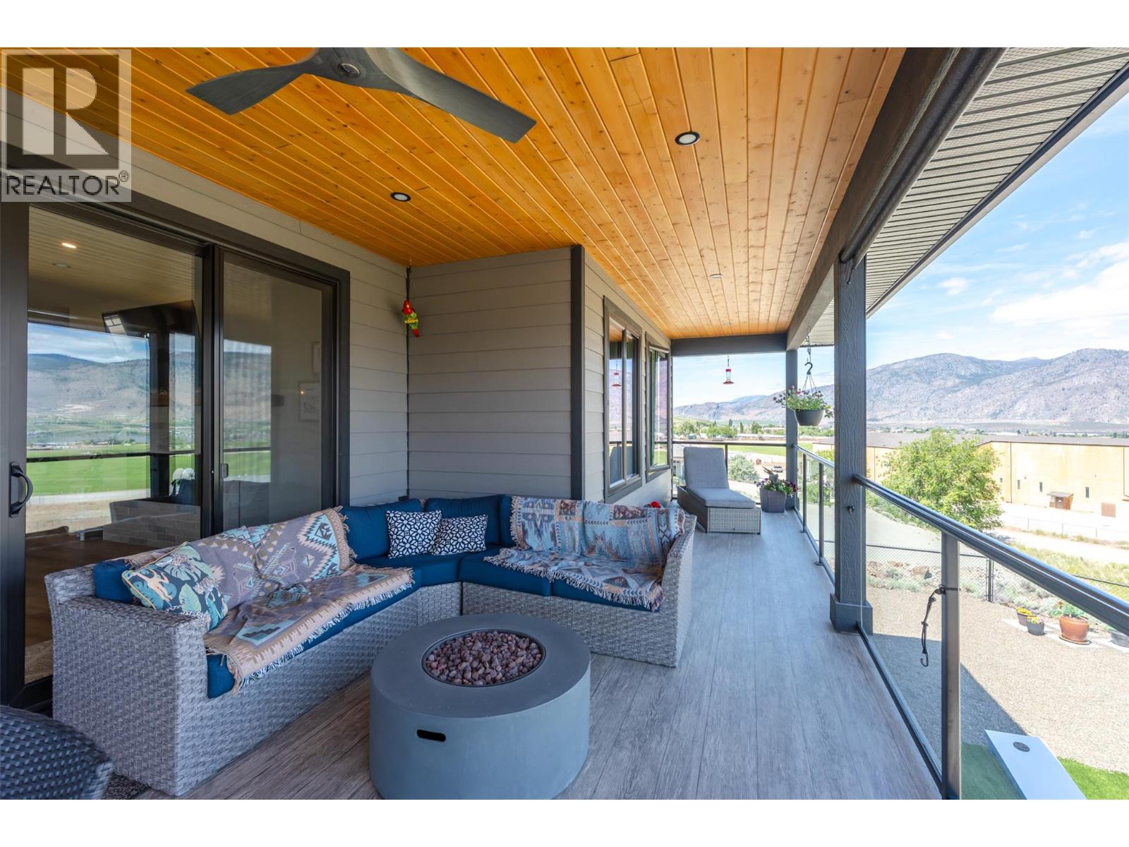 3803 TORREY PINES Drive, Osoyoos