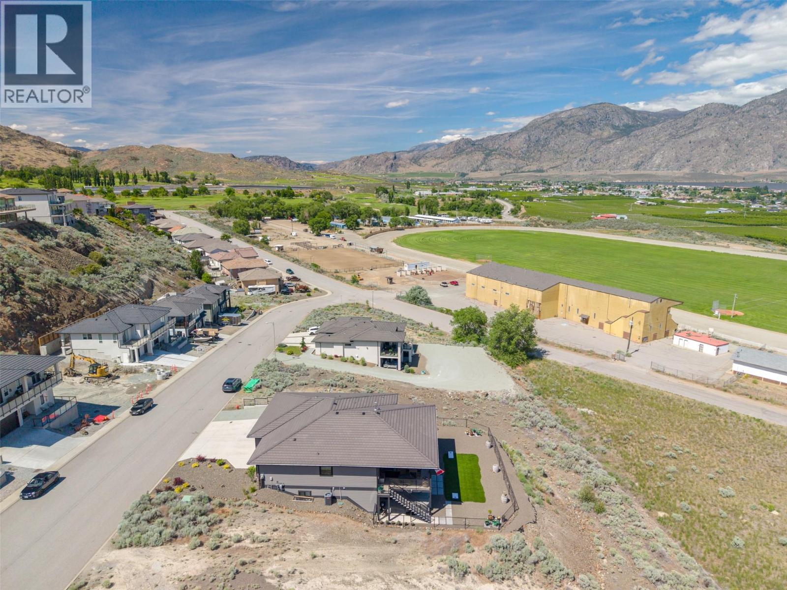 3803 TORREY PINES Drive, Osoyoos