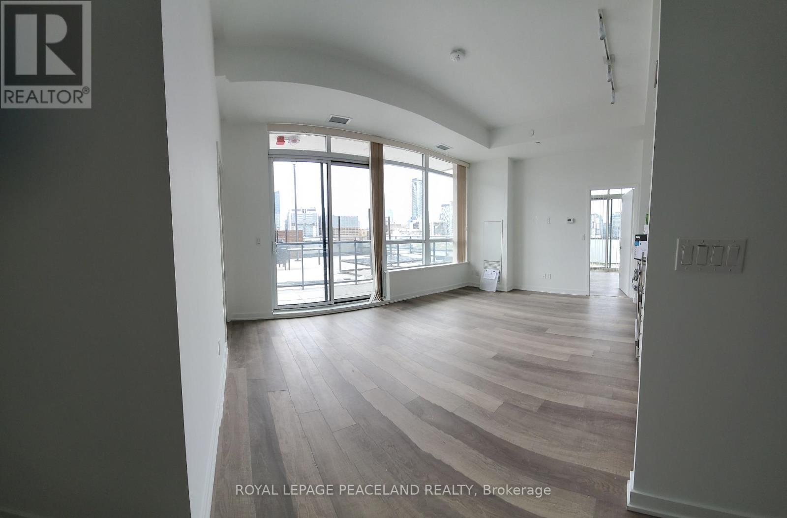 Listing photo of 901 - 181 HURON STREET