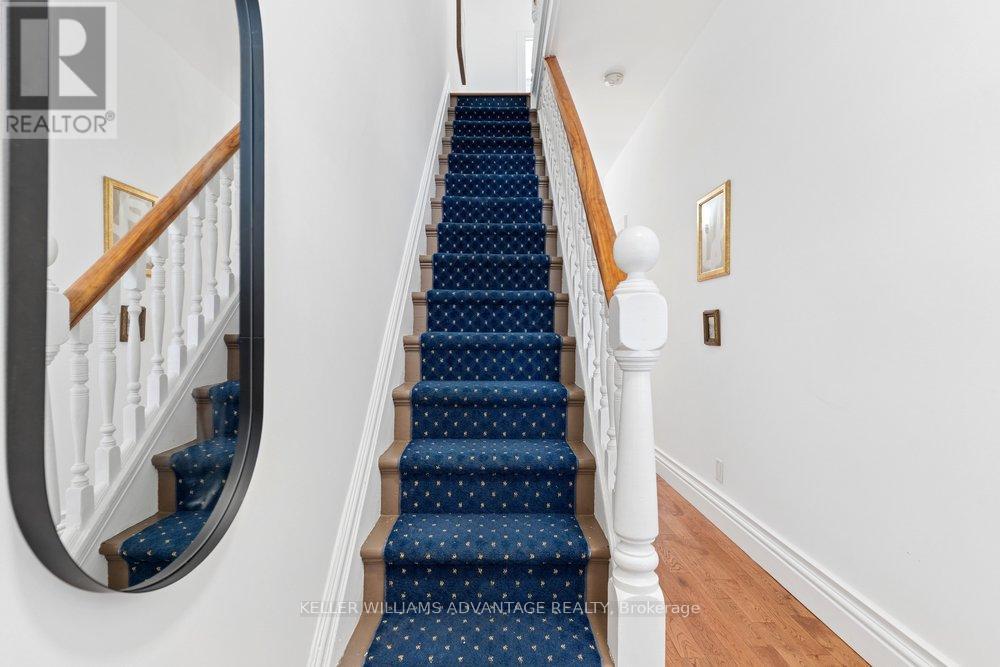 5 MARK STREET - 27