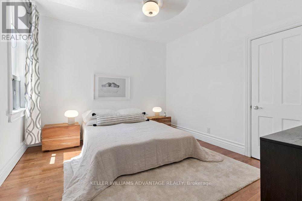 5 MARK STREET - 34
