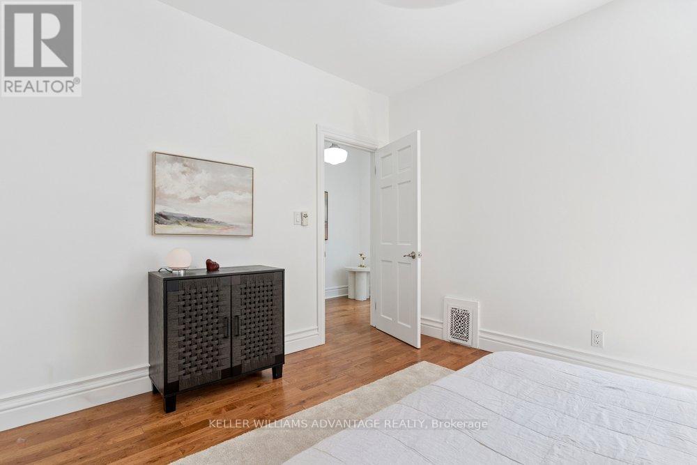 5 MARK STREET - 35