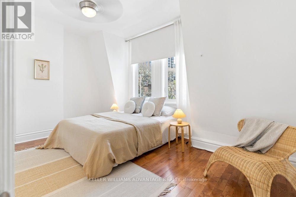 5 MARK STREET - 36