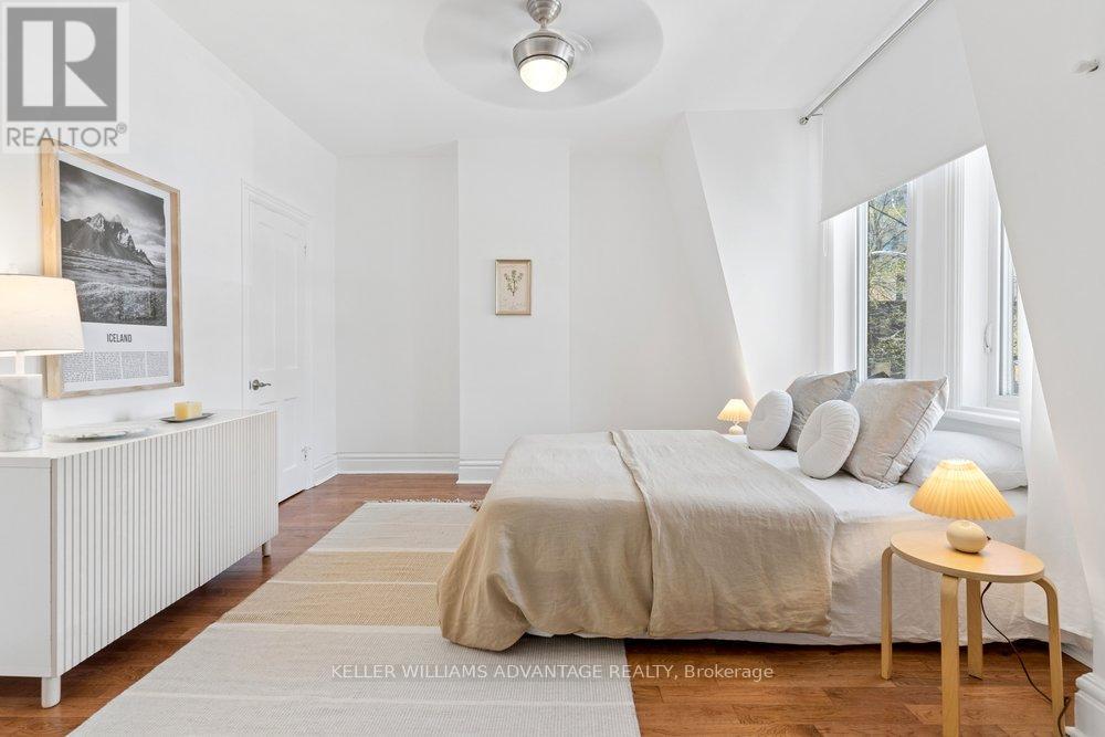 5 MARK STREET - 37