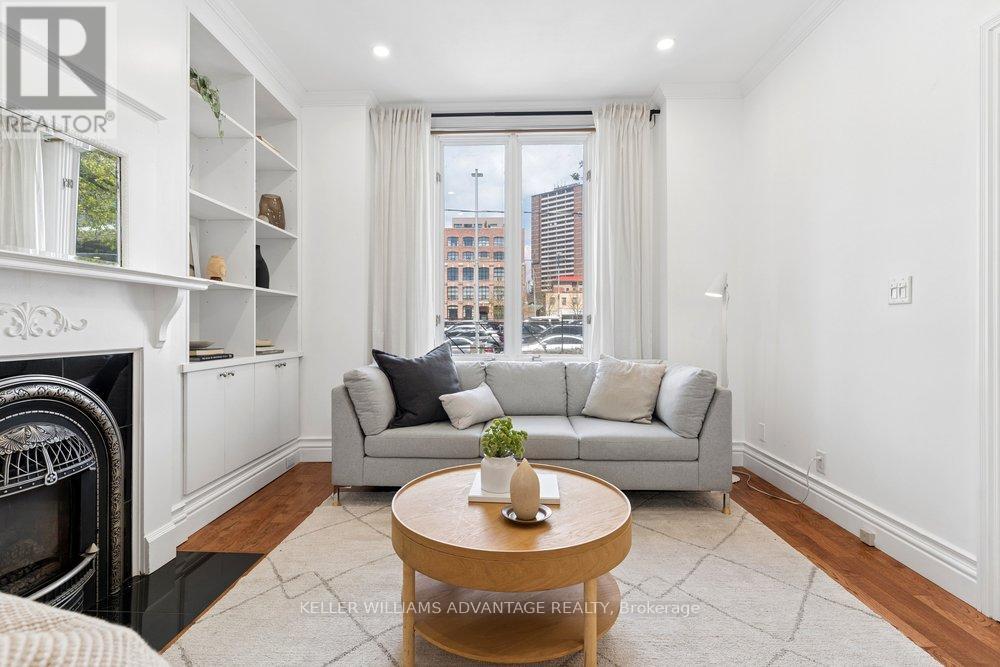 5 MARK STREET - 7