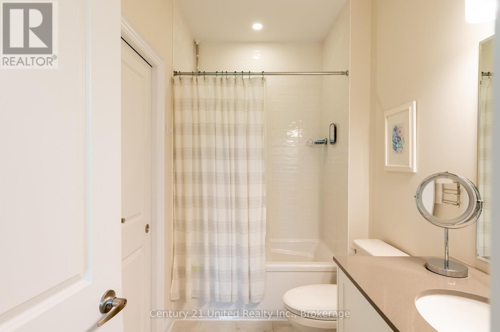 #78 80 MARSH AVENUE - 25