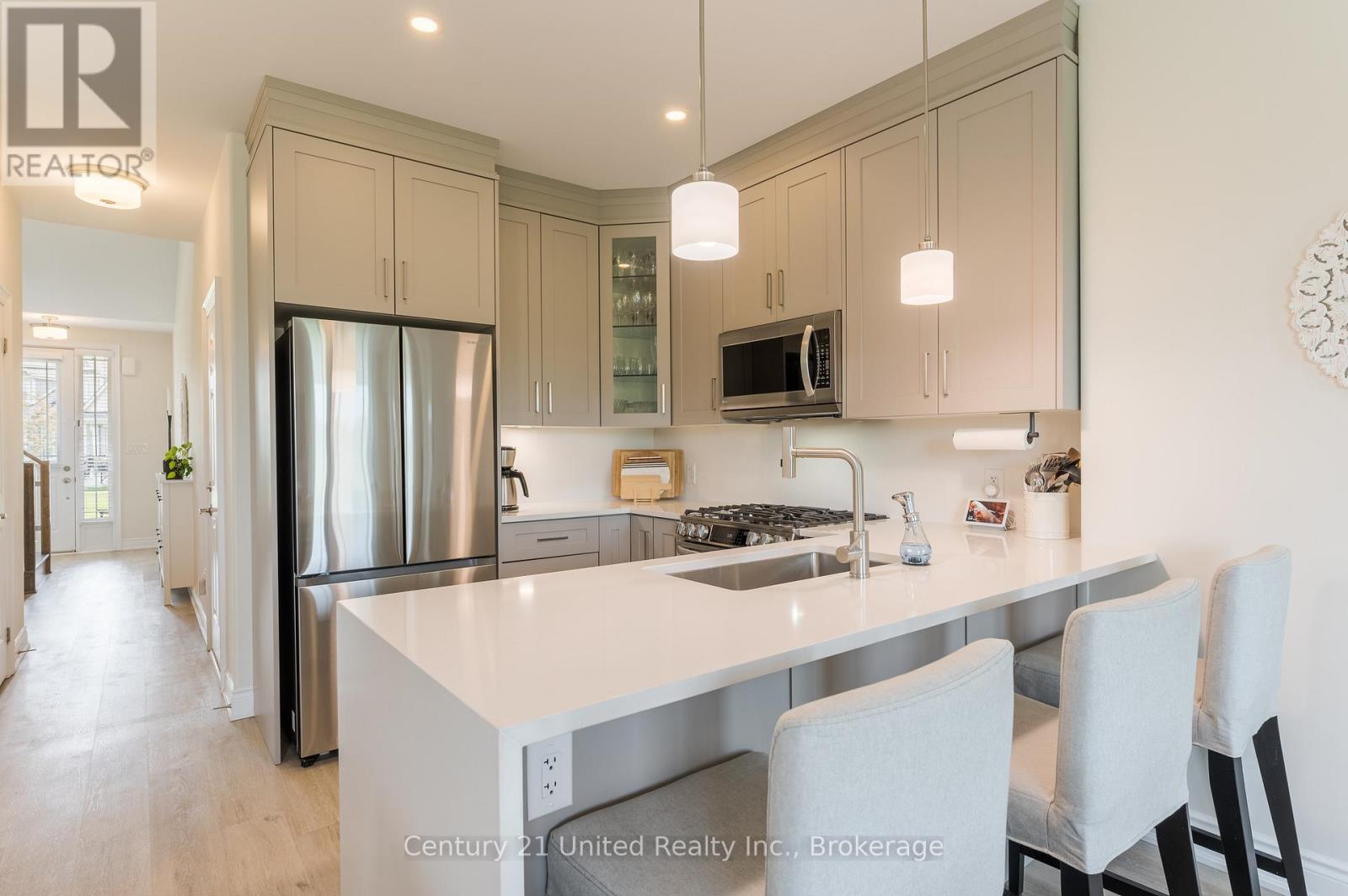 #78 80 MARSH AVENUE - 7