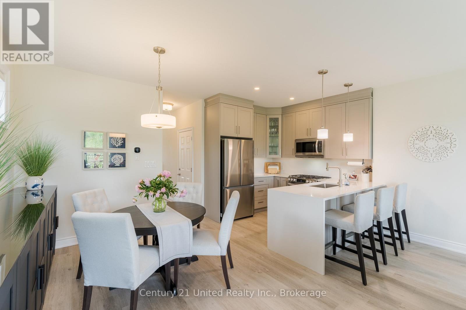 #78 80 MARSH AVENUE - 5