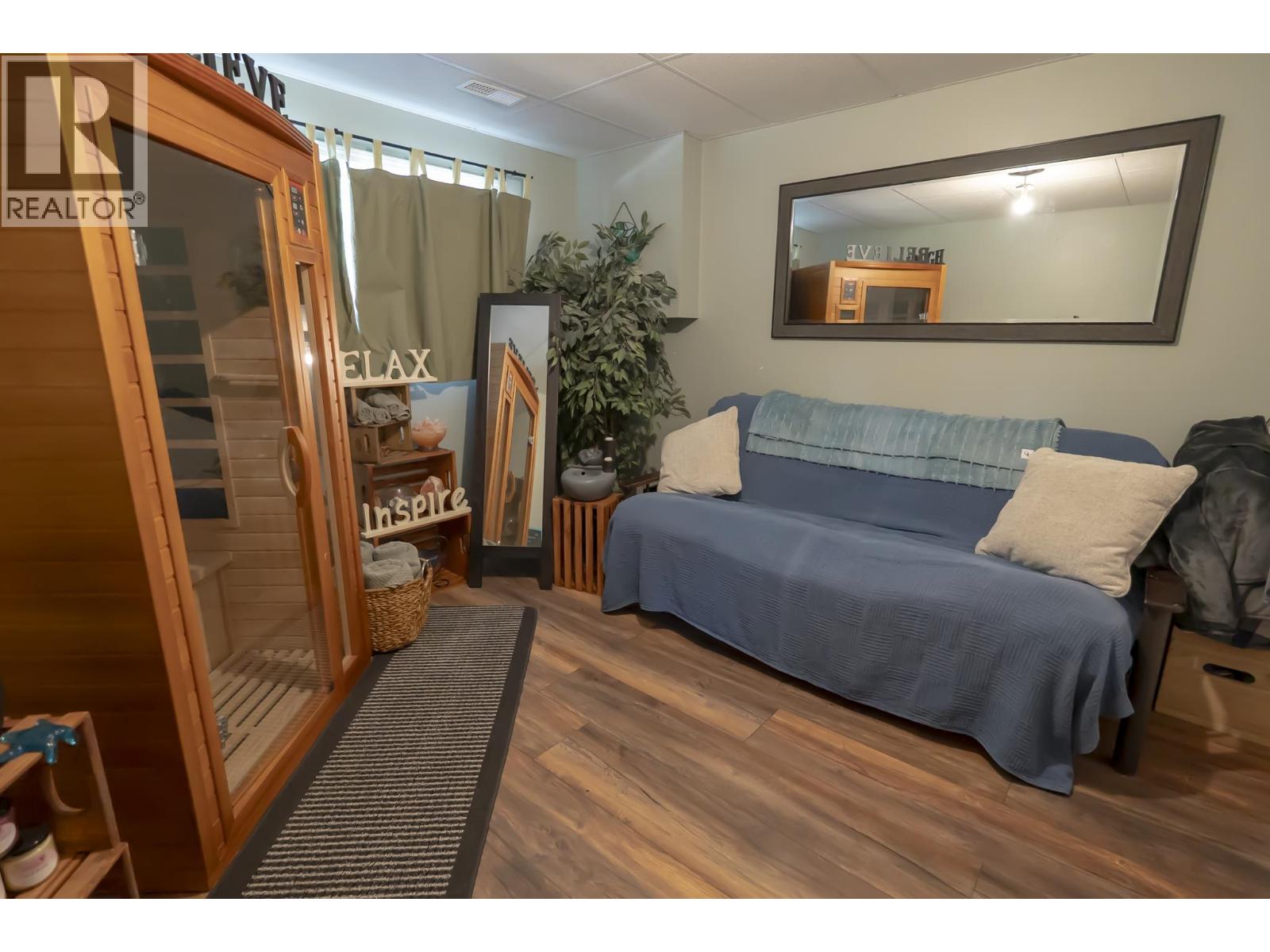 1375 MARKAY DRIVE - 31
