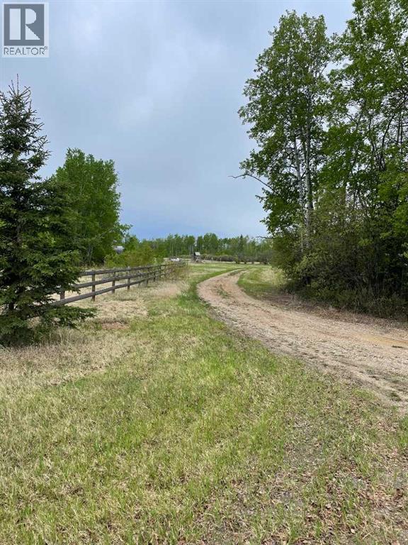 18577 TWP RD 1104 - photo 3