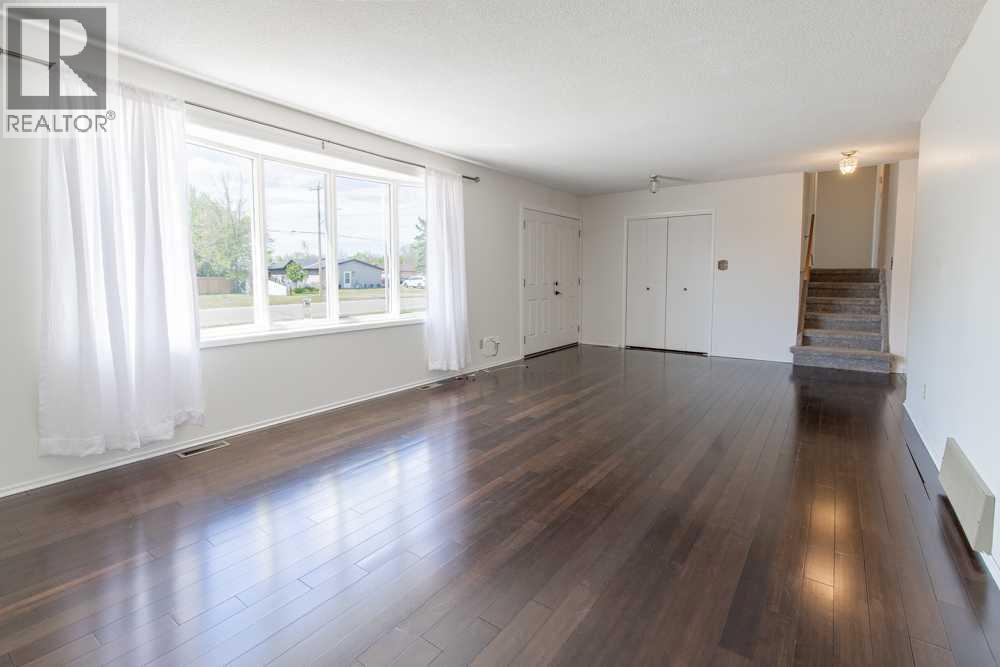 67 E 200 S — photo 12