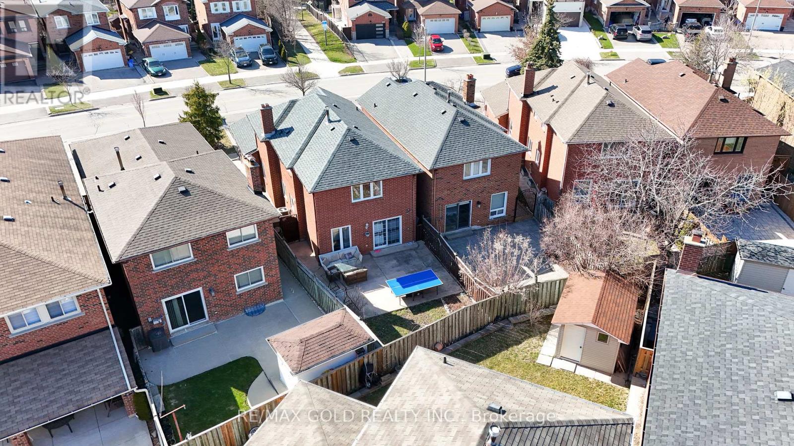 115 MISTY MEADOW DRIVE - 48