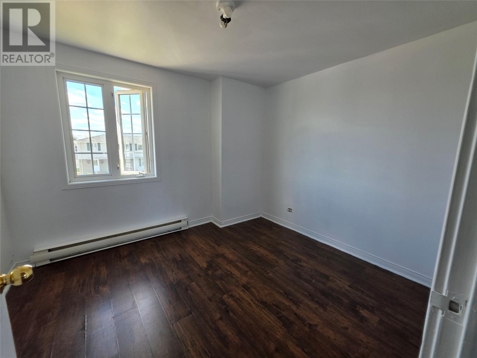 225 Howley Avenue thumbnail 8