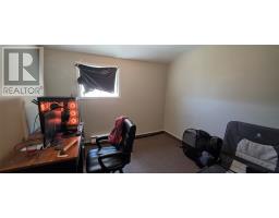 24 Water Street West thumbnail 8