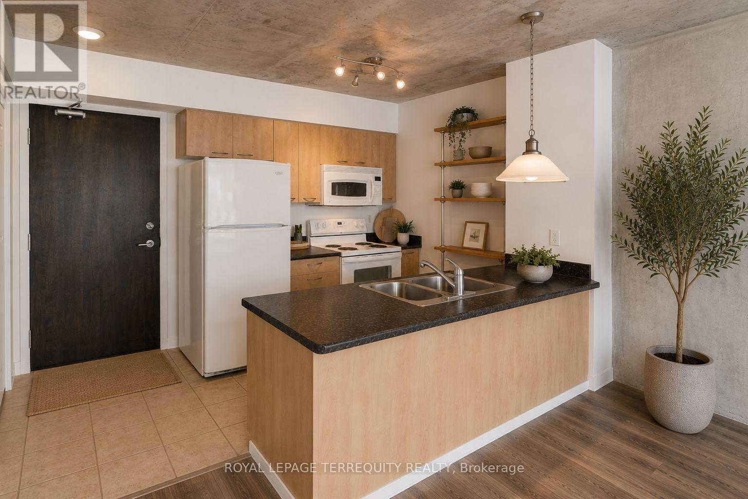 #1307 22 WELLESLEY STREET E - 16