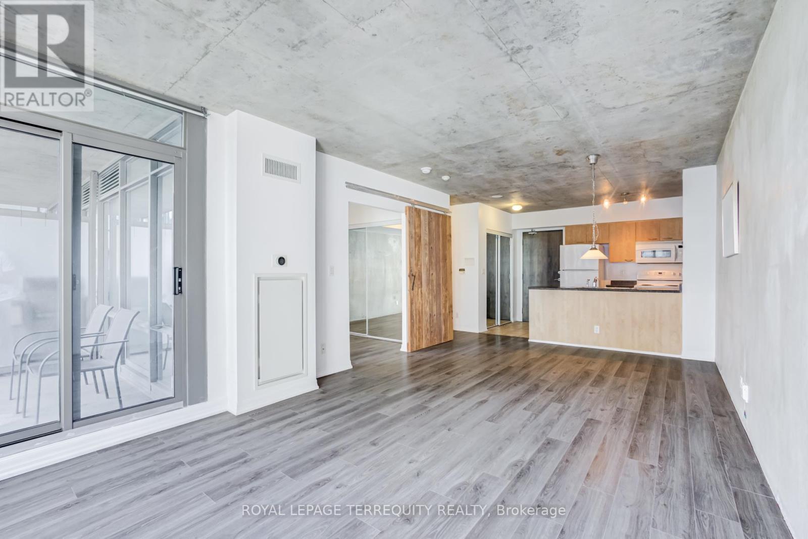 #1307 22 WELLESLEY STREET E - 11