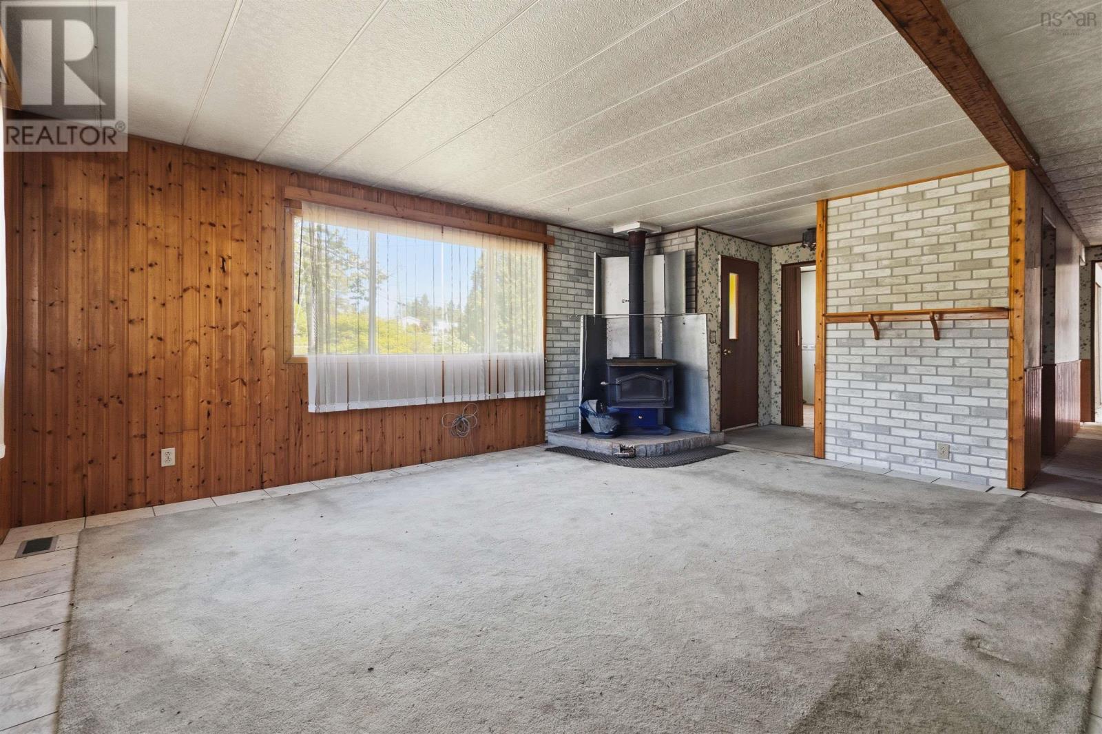Property 31 of 42 of 225 South Uniacke Road