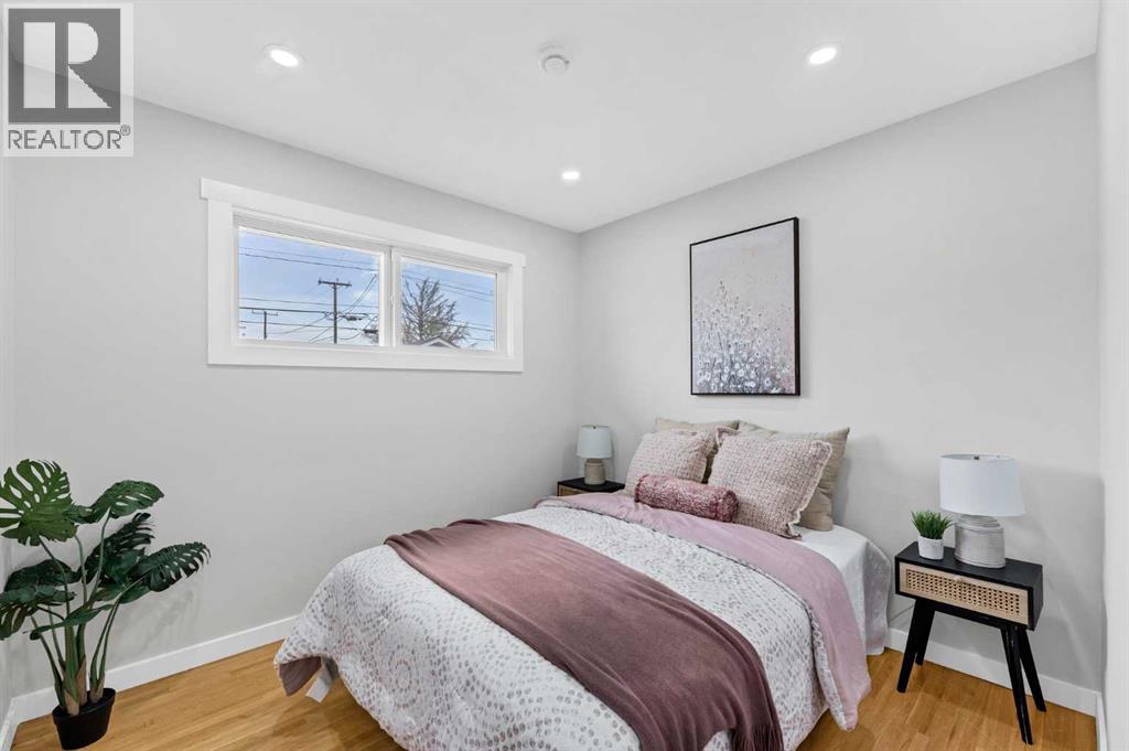 212 11 Street NE — photo 21