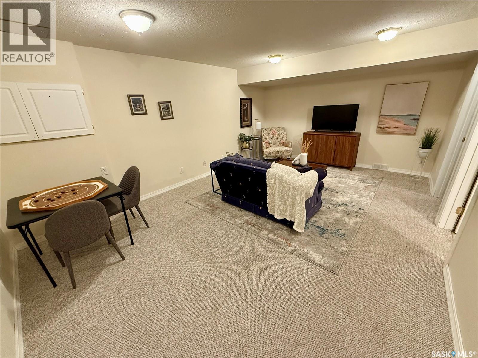 223 Mikkelson DRIVE — photo 28