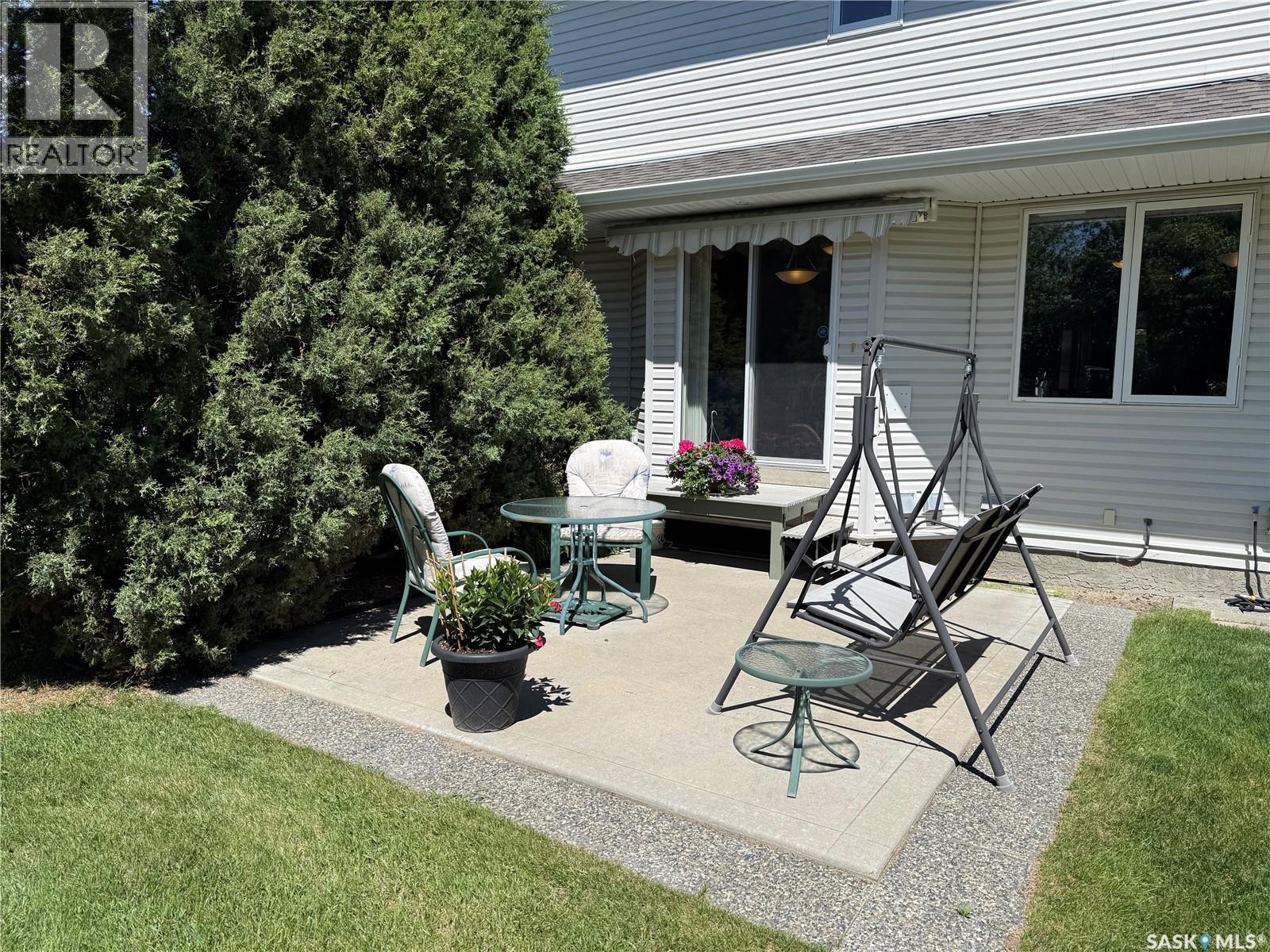 223 Mikkelson DRIVE — photo 37